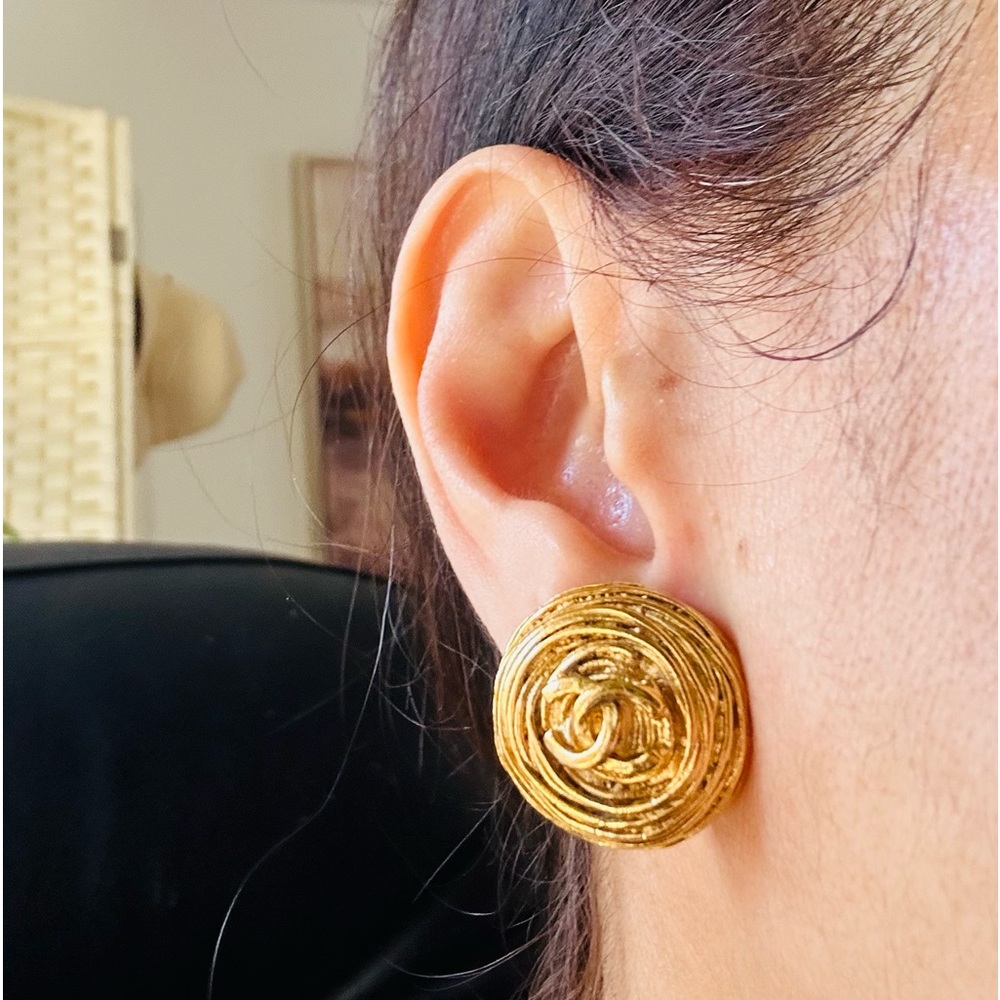 Vintage Chanel Birds Nest Interlocking CC Earrings 1994
